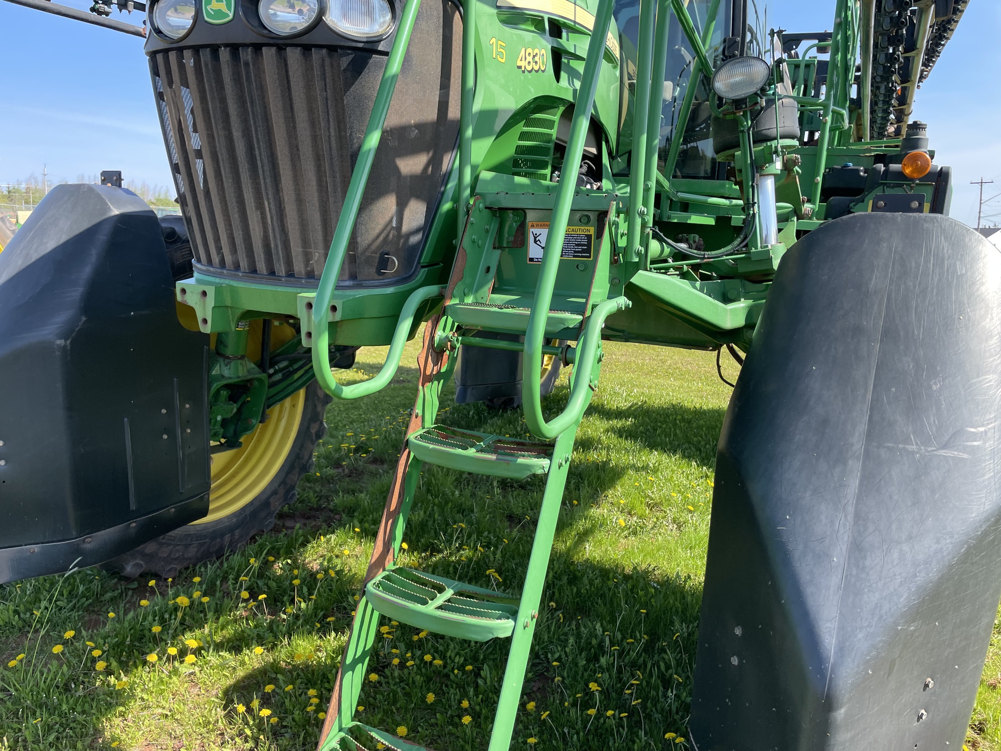 2013 John Deere 4830 Image 9