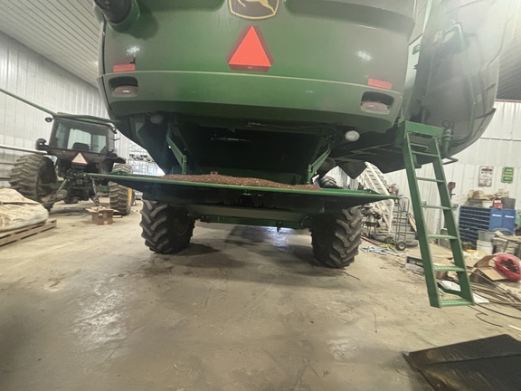 2012 John Deere S660 - Photo12