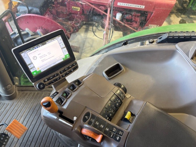 2016 John Deere 6155R Image 5