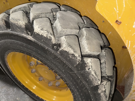 Photo of 2023 John Deere 316GR