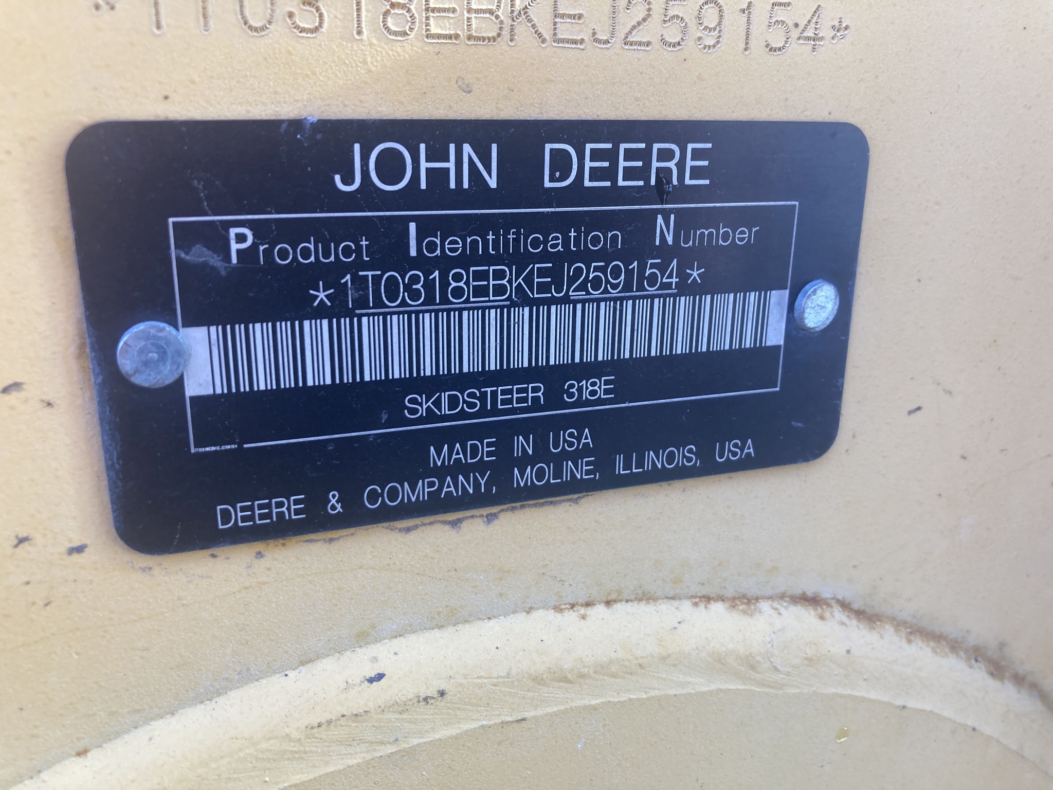 2014 John Deere 318E Image 12