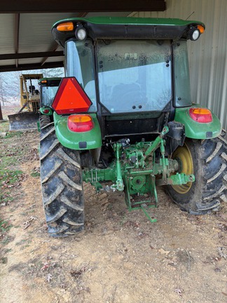 Photo of 2023 John Deere 5075E
