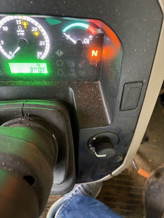 Photo of 2023 John Deere 5075E