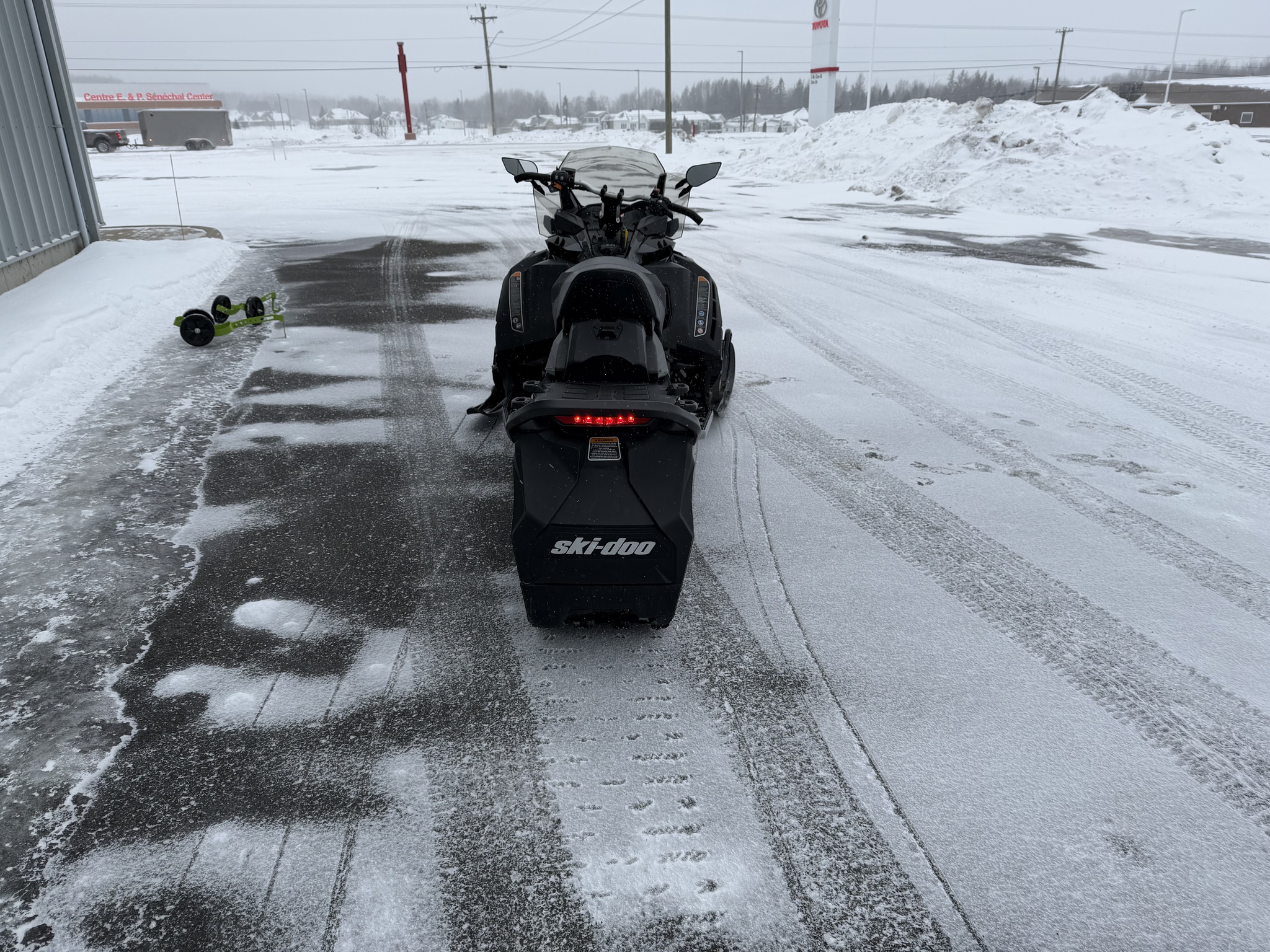 2020 Ski Doo Renegade Adrenaline 900 turbo Image 6