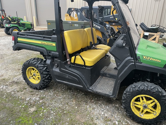 2018 John Deere XUV865 Photo 1