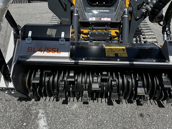 2025 John Deere 335P-3