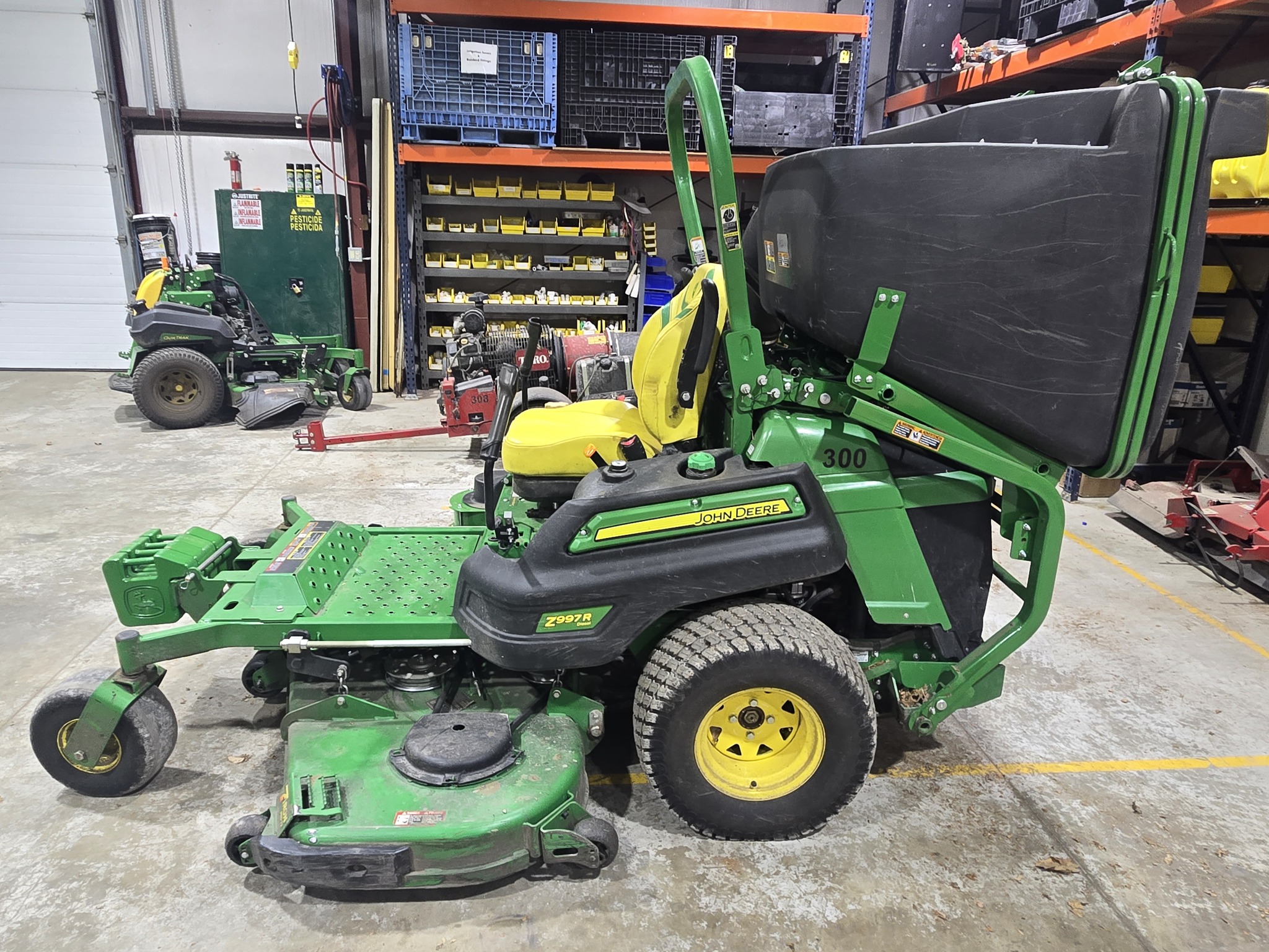  2023 John Deere Z997R at Heritage Tractor in Carthage, IL