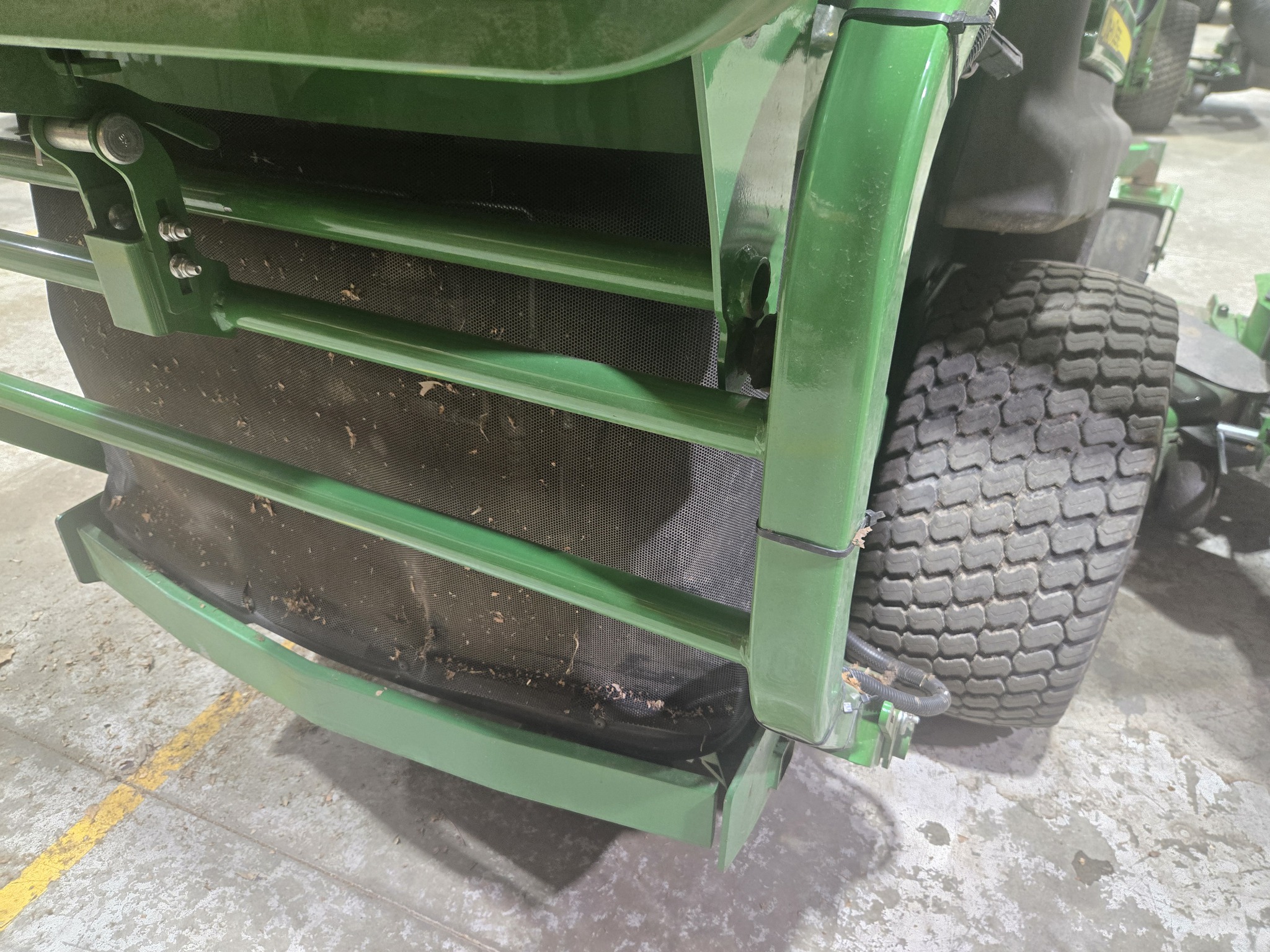  2023 John Deere Z997R at Heritage Tractor in Carthage, IL