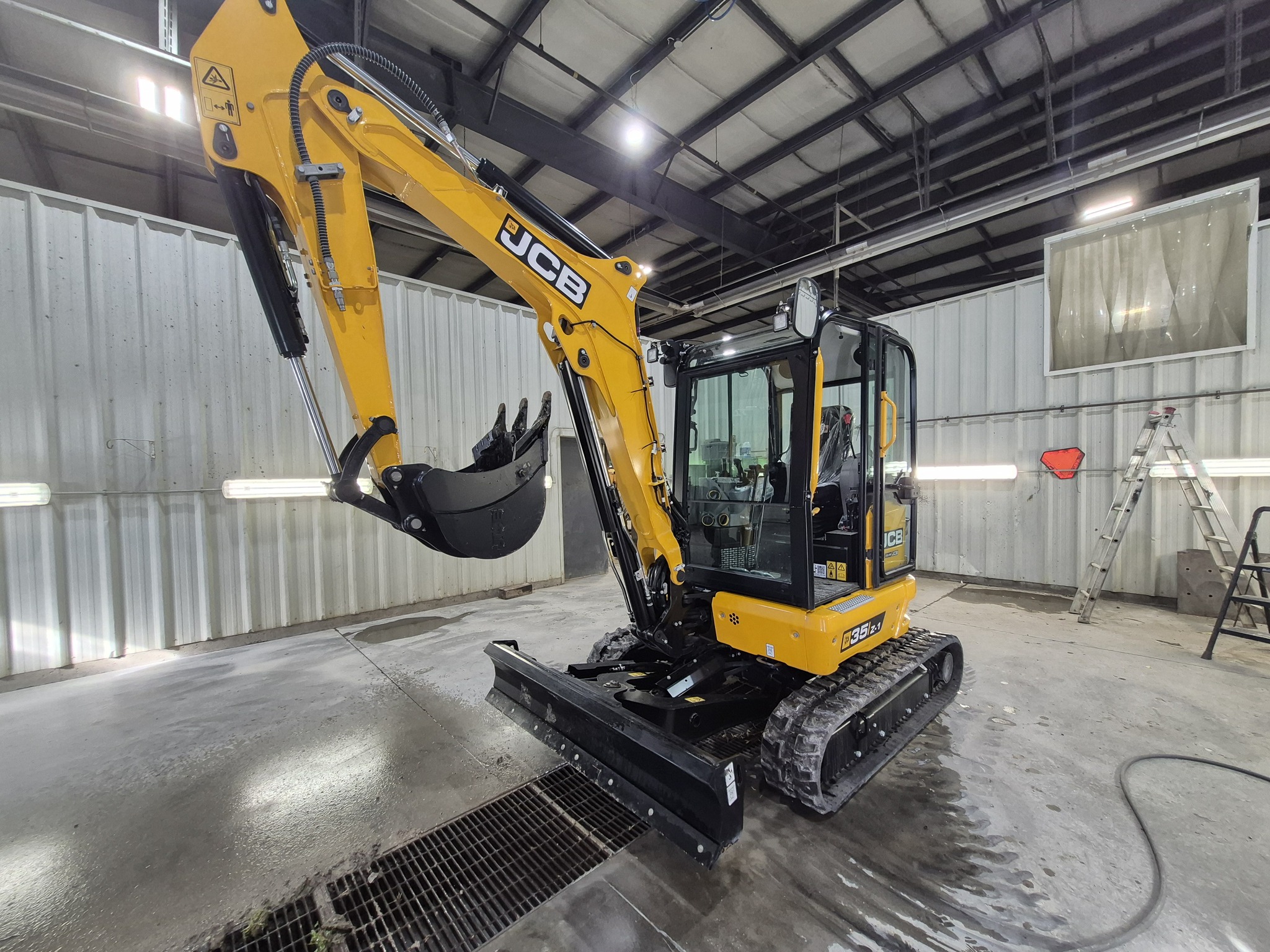 2026 JCB 35Z-1 Compact Excavators