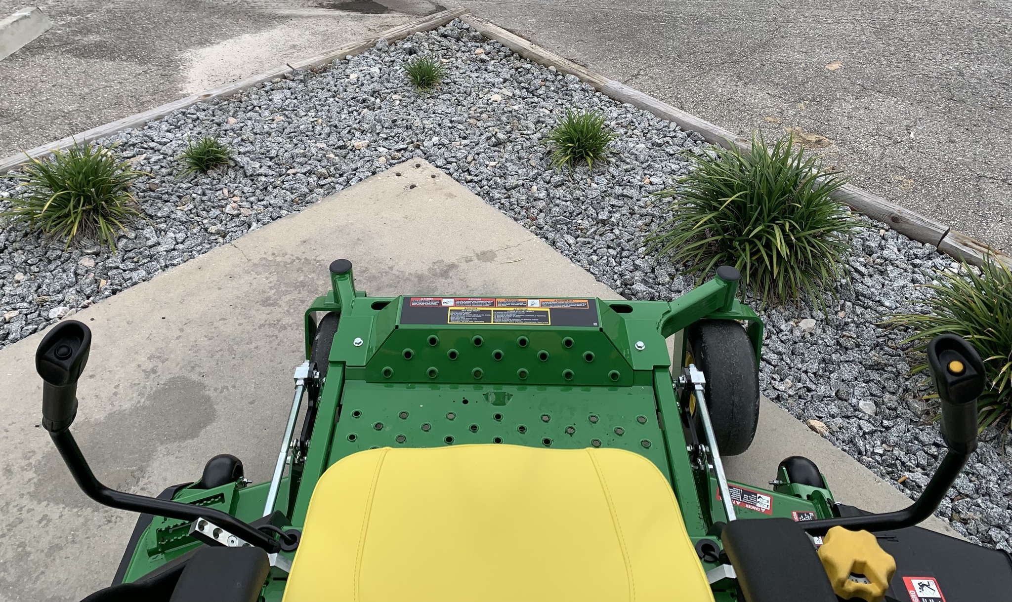 2026 John Deere Z997R Image 2