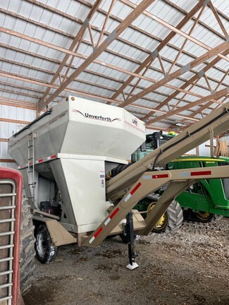 2012 Unverferth 3750