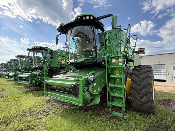 Used 2024 John Deere X9 1000 Combines at Horizon Ag & Turf in Vermilion, AB - Photo5