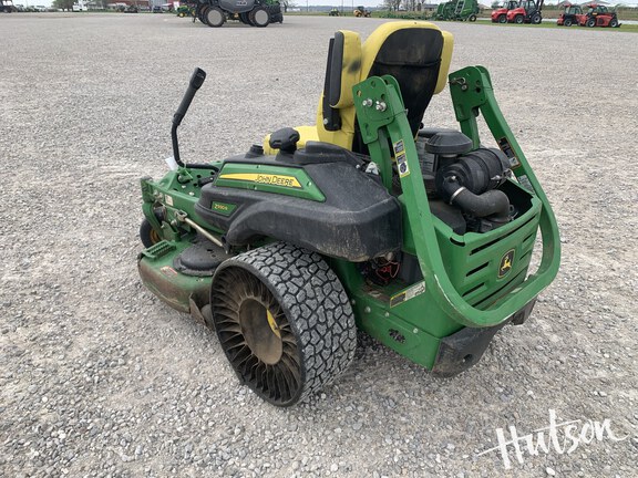 Photo of 2022 John Deere Z930R