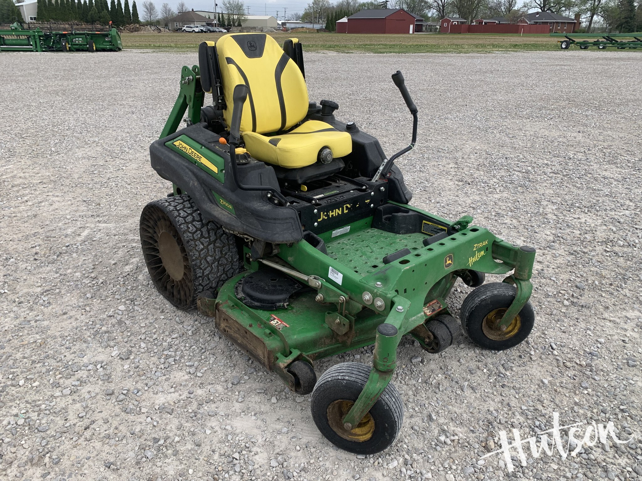 2022 John Deere Z930R