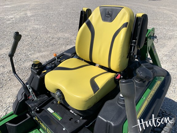 Photo of 2022 John Deere Z930R