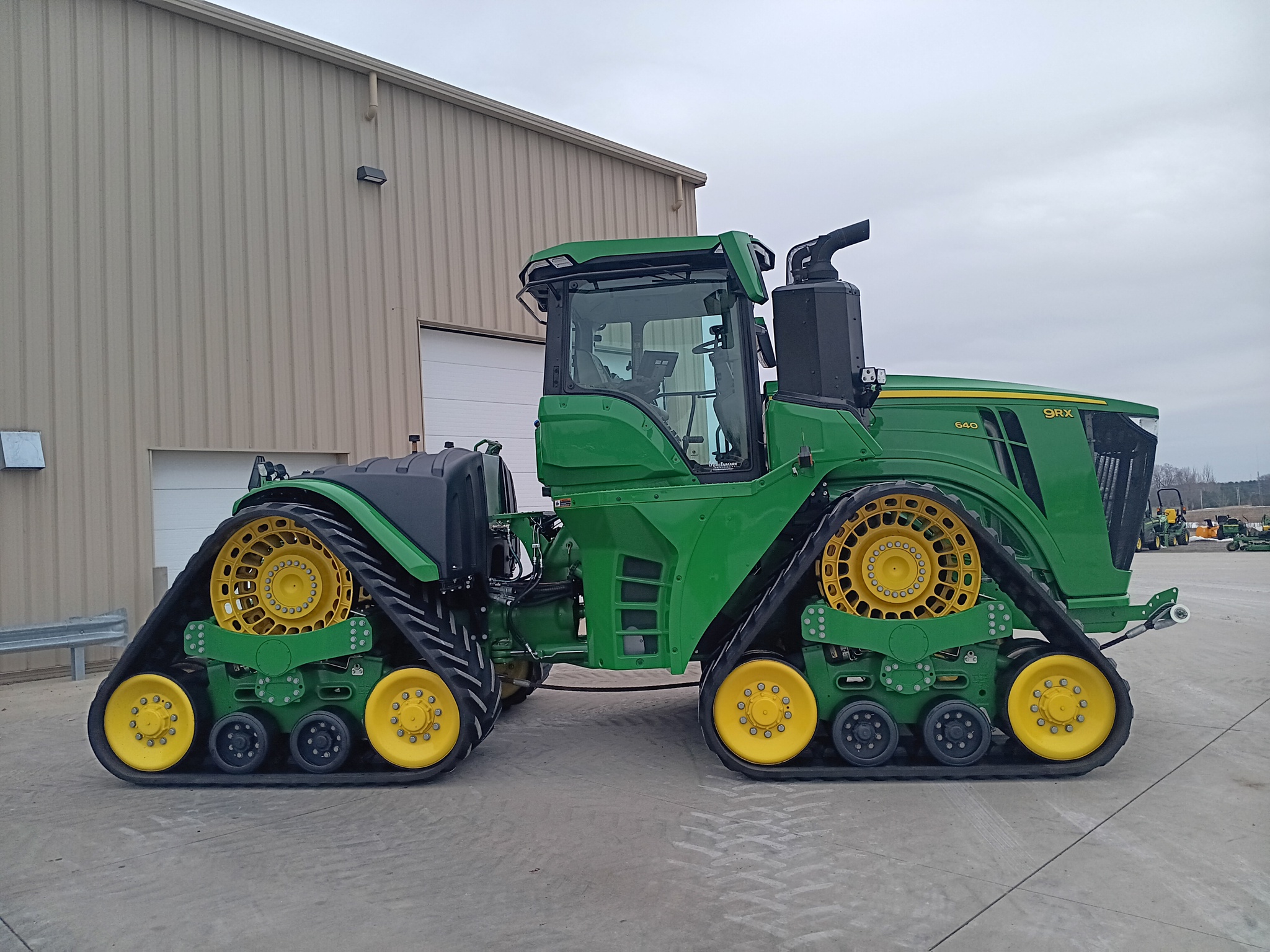 2025 John Deere 9RX 640 Image 2