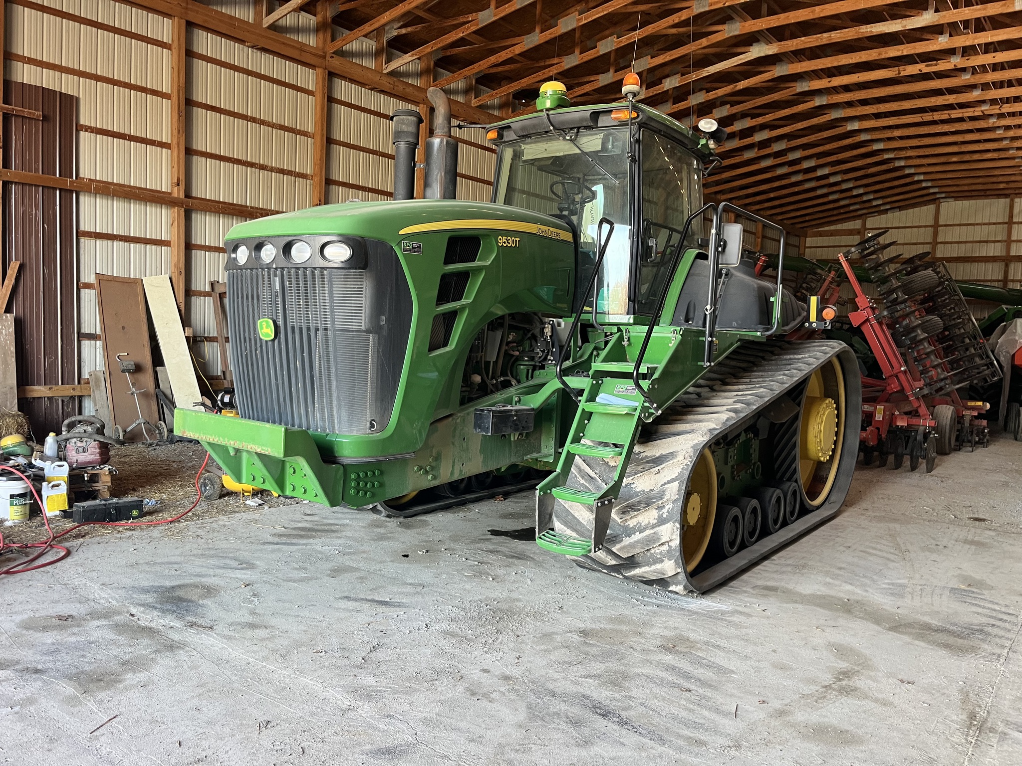 2010 John Deere 9530T Image 2