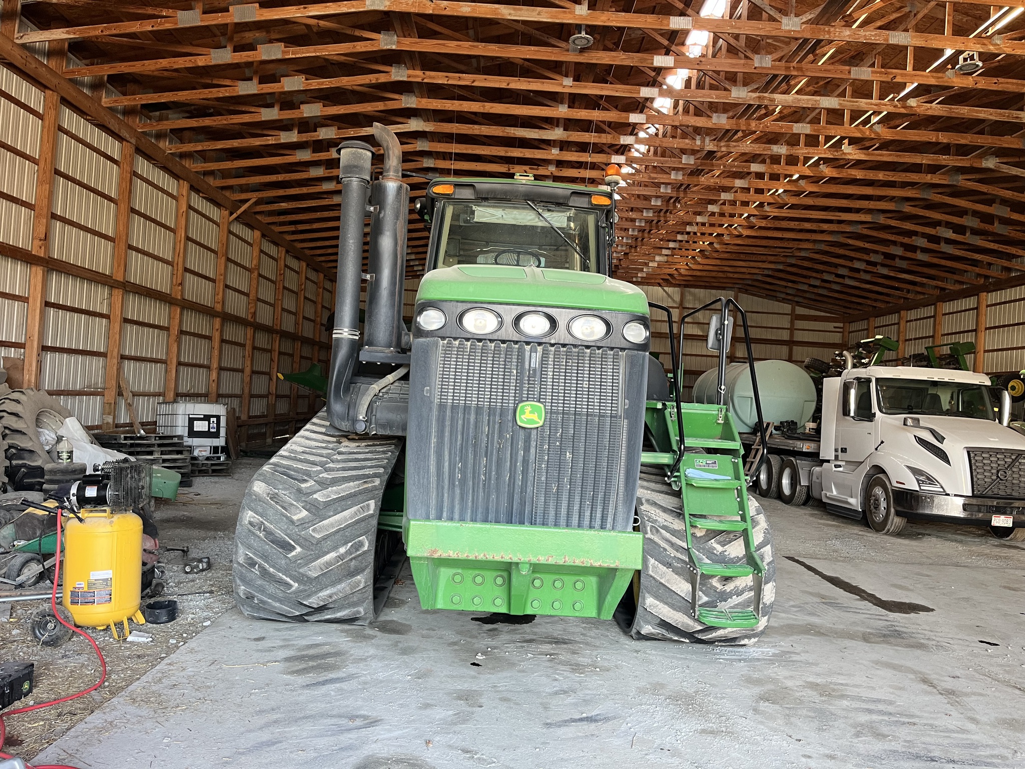 2010 John Deere 9530T Image 3