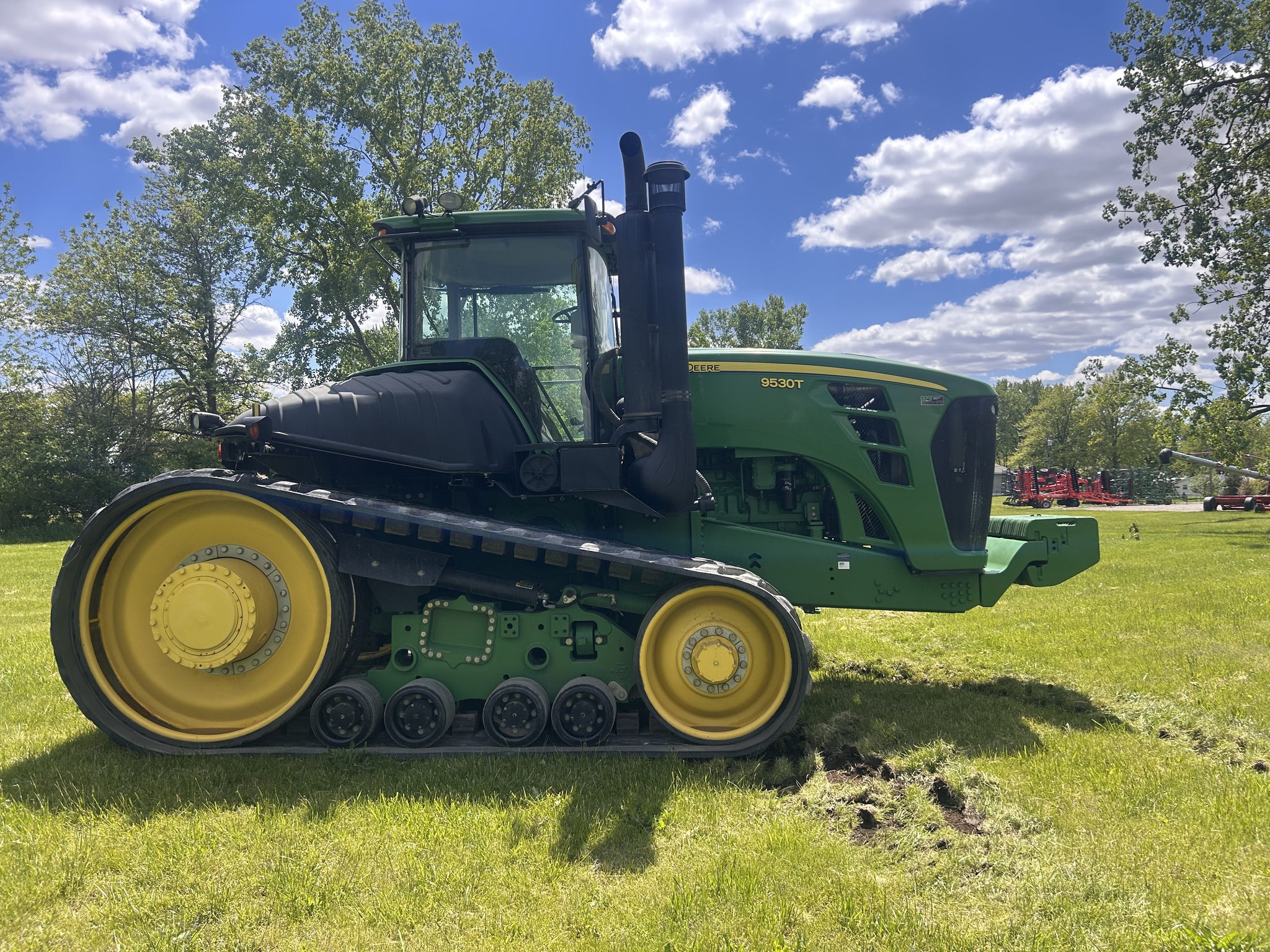 2010 John Deere 9530T Image 4