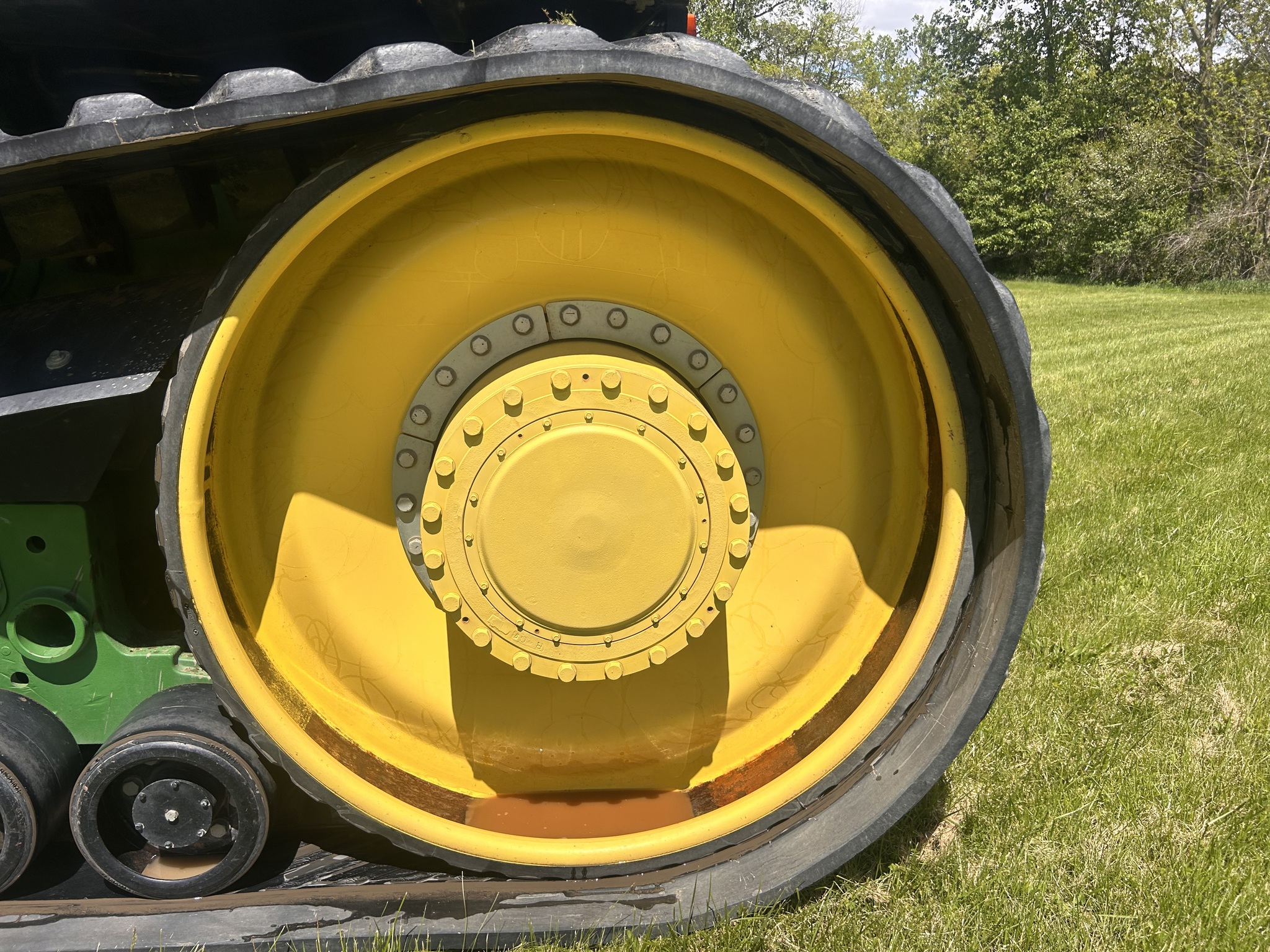 2010 John Deere 9530T Image 13
