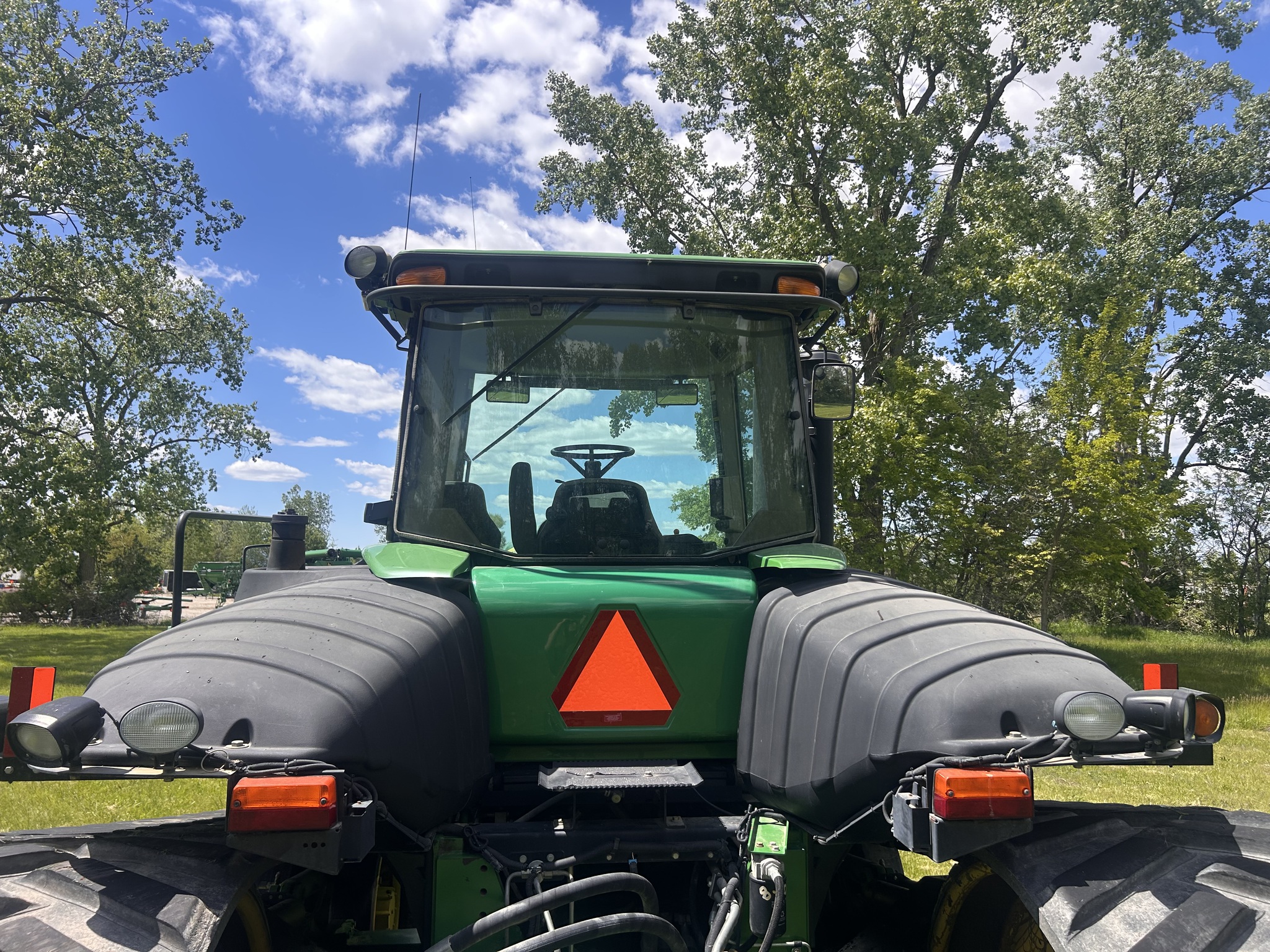 2010 John Deere 9530T Image 29