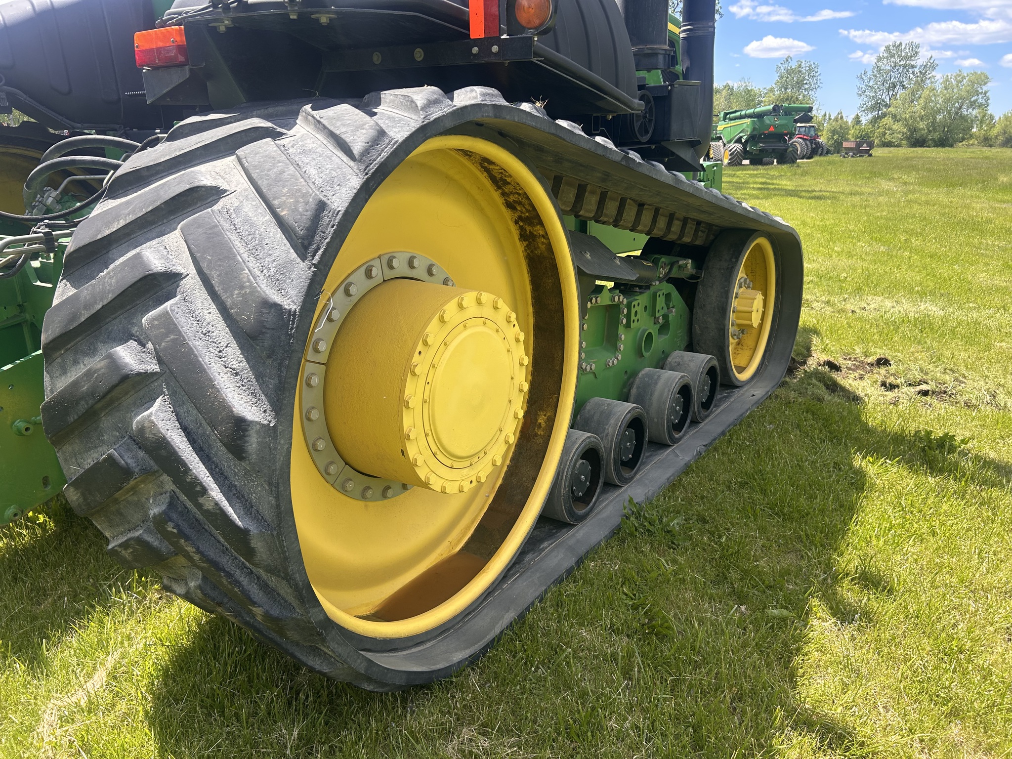 2010 John Deere 9530T Image 20
