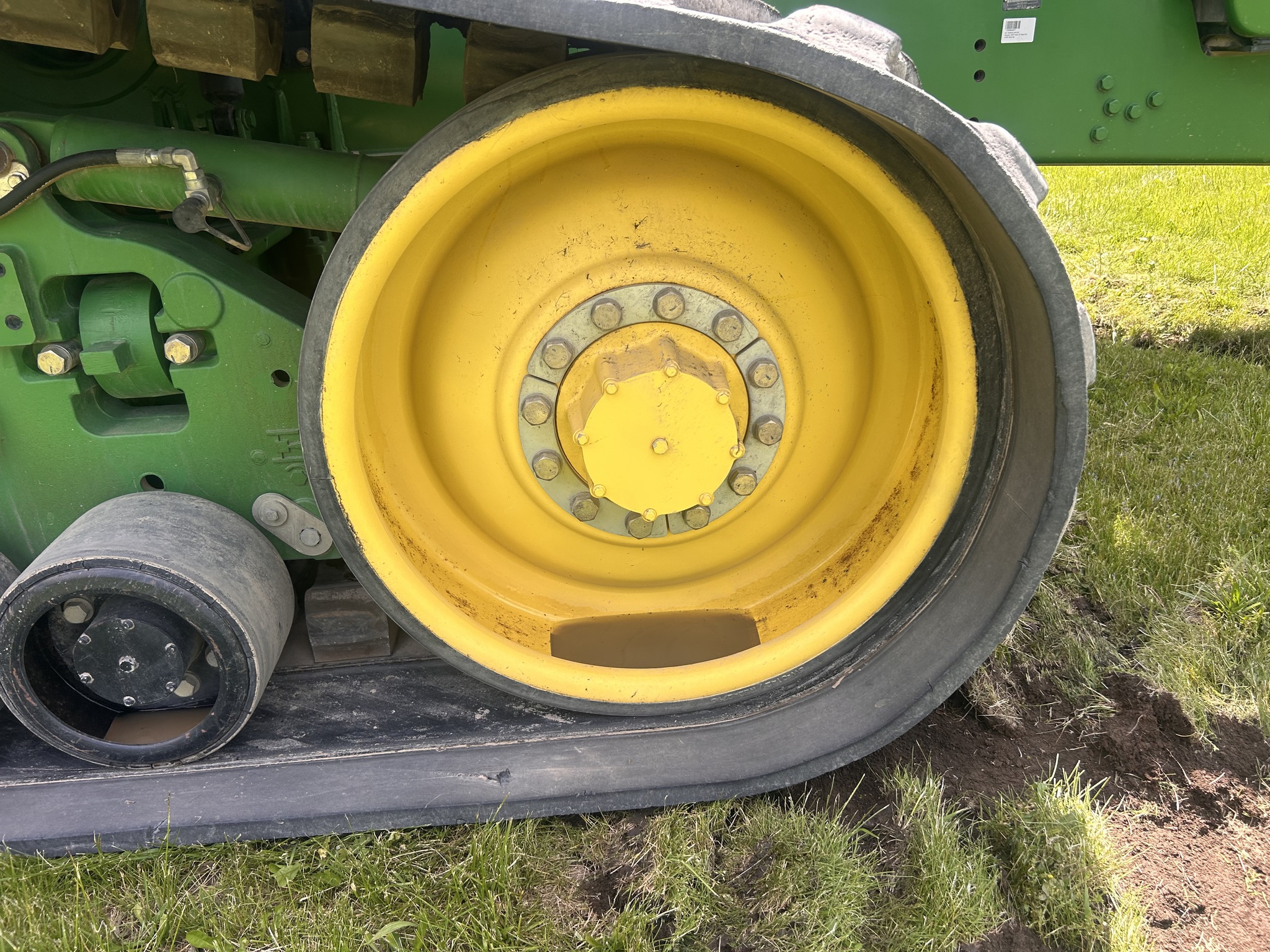 2010 John Deere 9530T Image 17