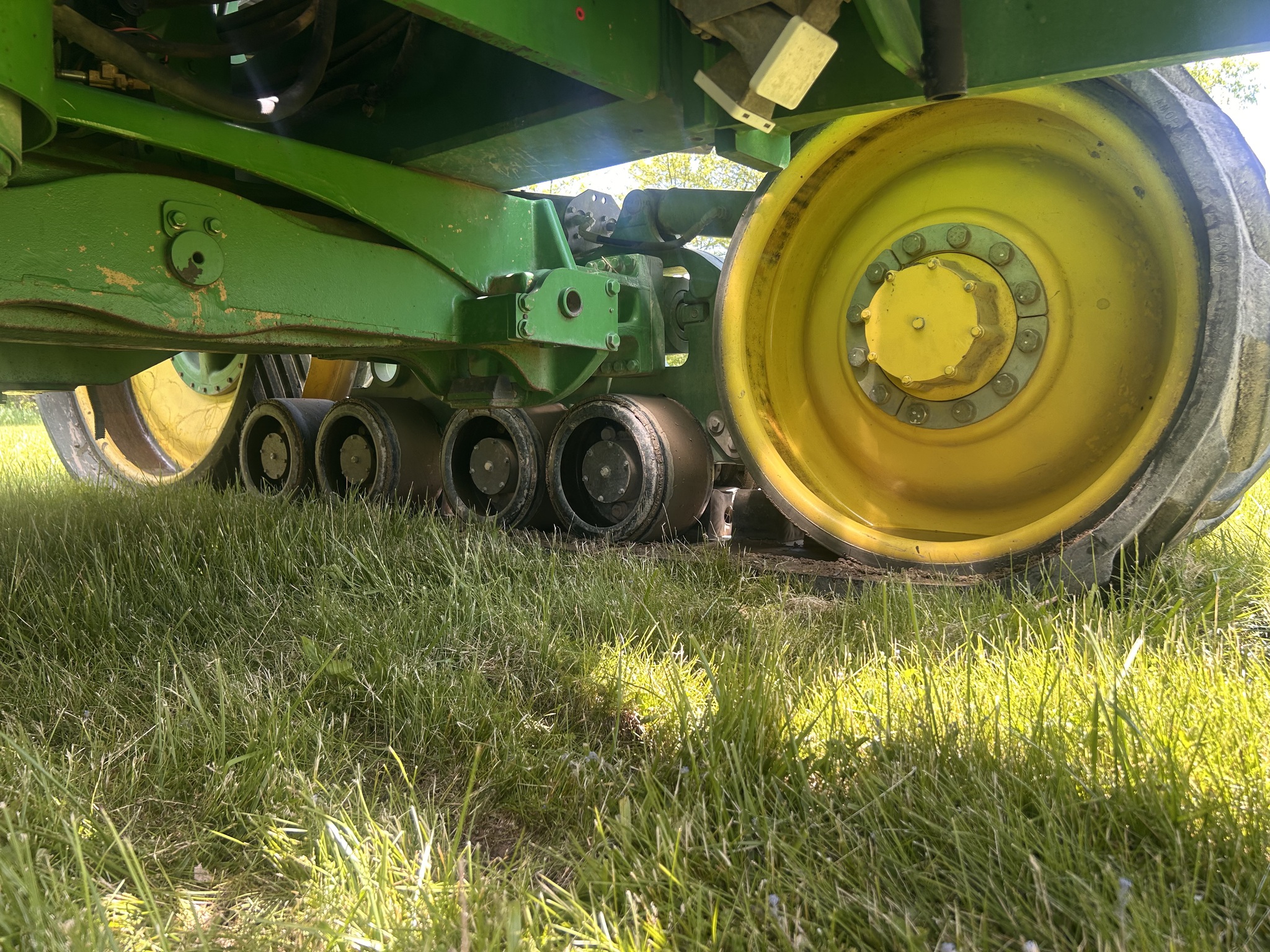 2010 John Deere 9530T Image 22