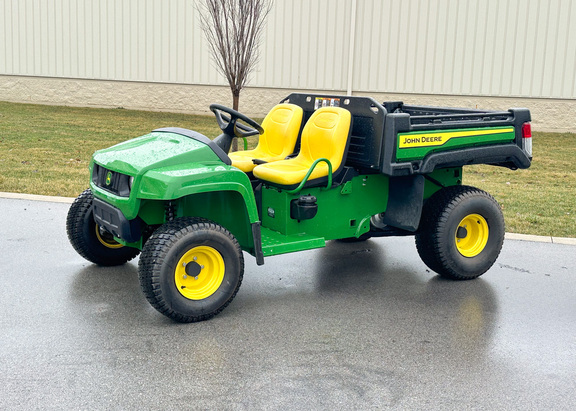 2024 John-Deere TX 4X2
