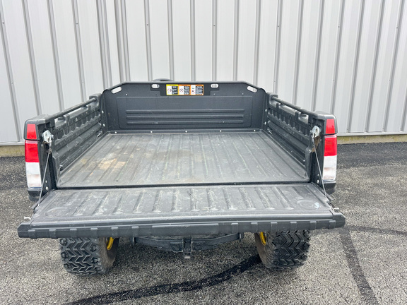 2025 John-Deere TX 4X2