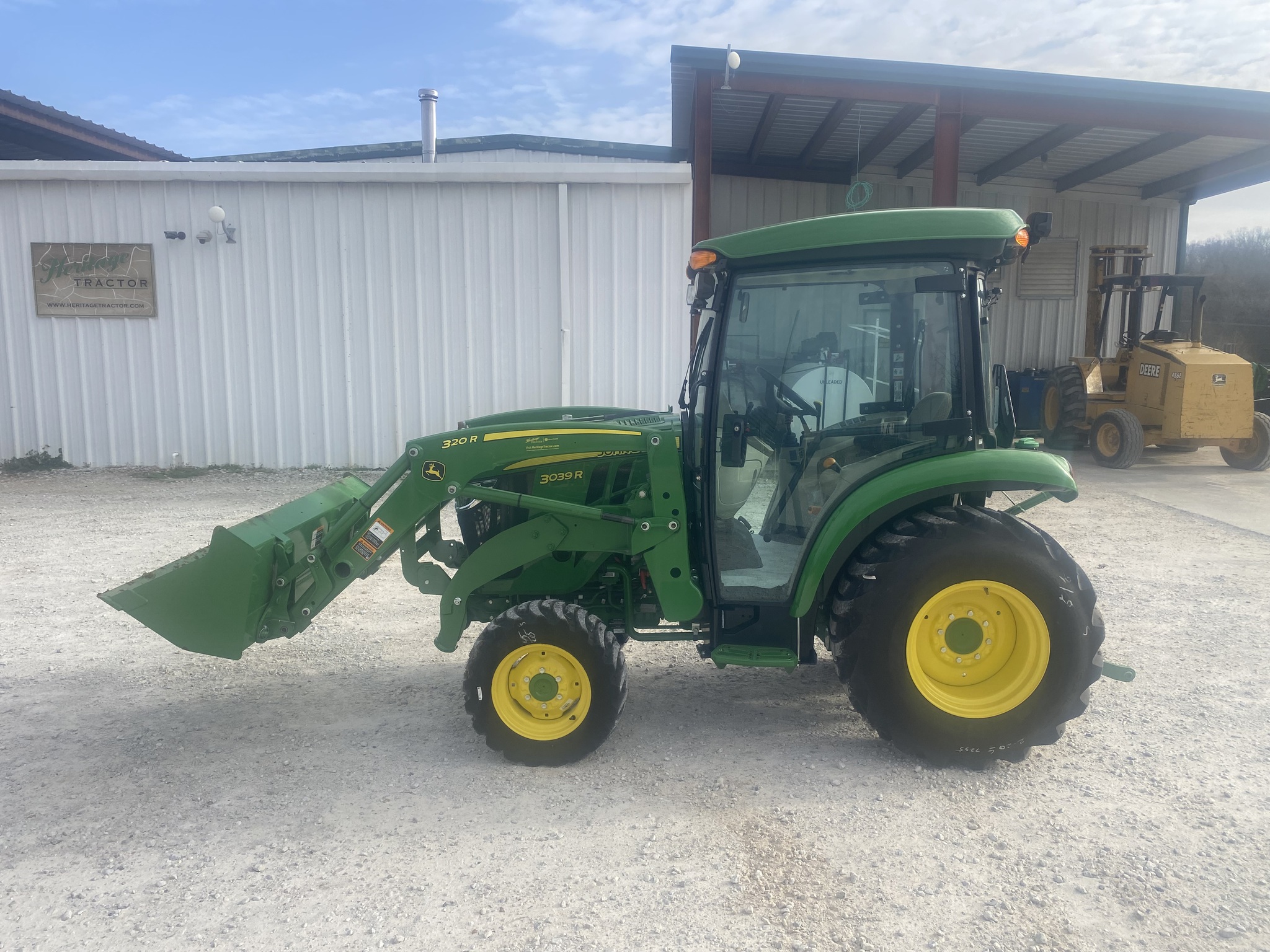  2025 John Deere 3039R at Heritage Tractor in Harrison, AR