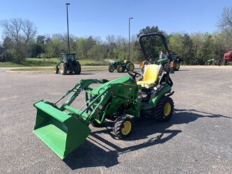 2025 John Deere 1025R Photo 4