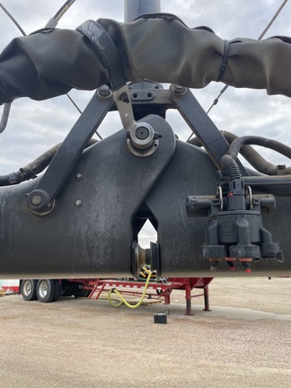 2022 John Deere 616R (33rd thumbnail)