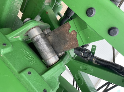 2022 John Deere 616R (43rd thumbnail)