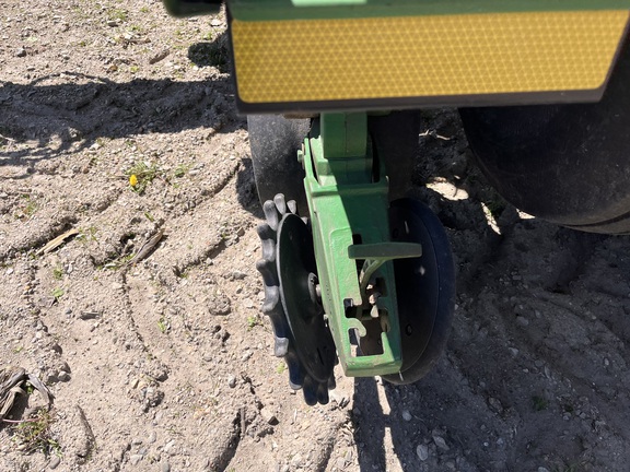 2008 John Deere 1770NT - Photo11