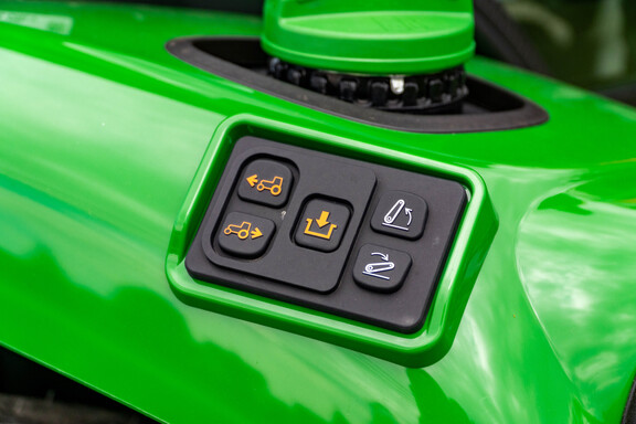 New In-Stock 2026 John Deere 4052R Compact Utility Tractors at Koenig Equipment in Botkins, OH - Photo11