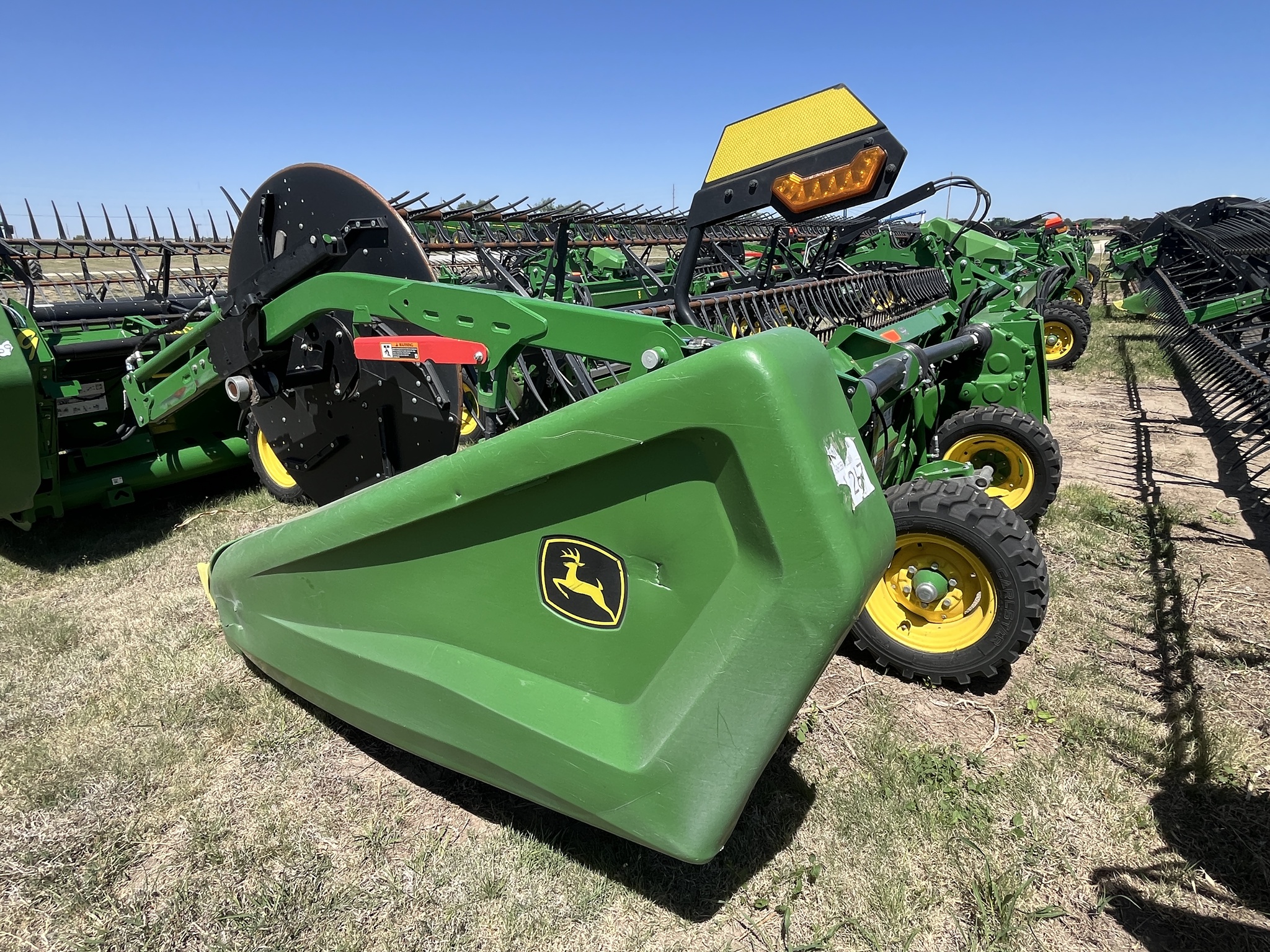 2024 John Deere HD35R Image 4