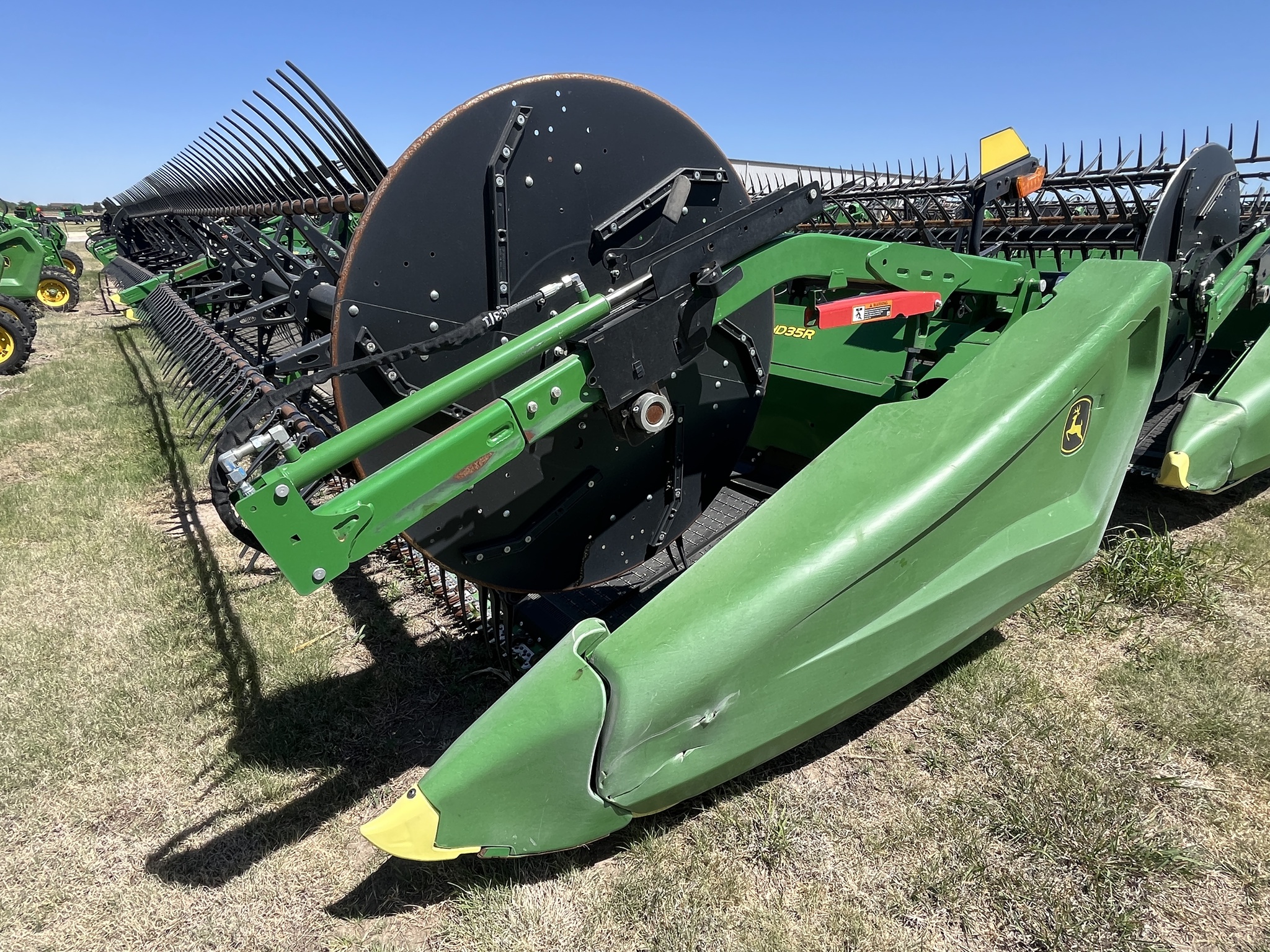 2024 John Deere HD35R Image 3