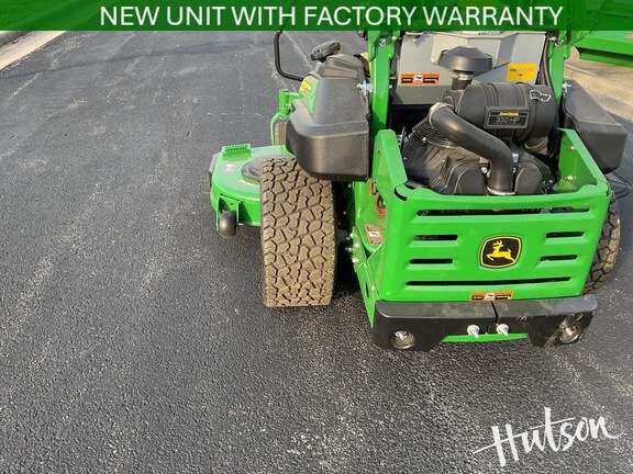 Photo of 2025 John Deere Z965R
