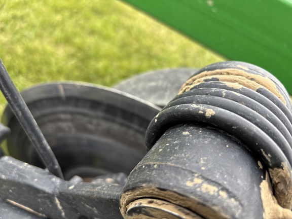 Used 2015 John Deere 1990 Air Drills and Seeders at Koenig Equipment in Anna, OH - Photo8