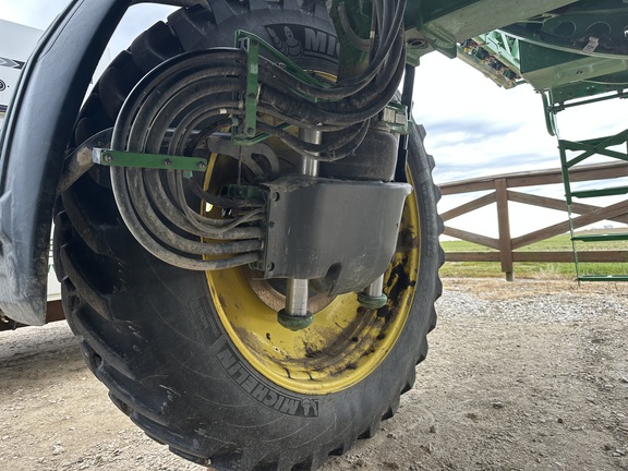 Photo of 2023 John Deere 412R
