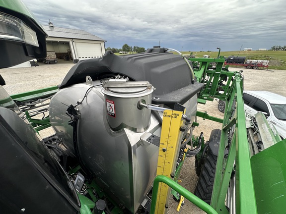 Photo of 2023 John Deere 412R