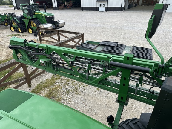 Photo of 2023 John Deere 412R
