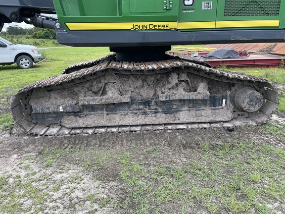 2022 John Deere 2156G