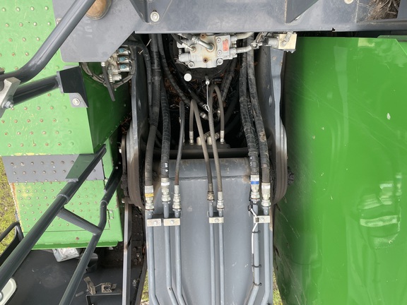 2022 John Deere 2156G