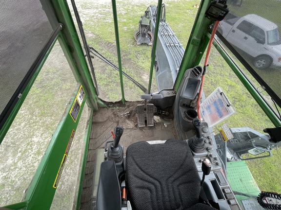 2022 John Deere 2156G