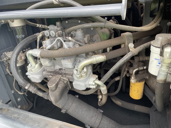 2022 John Deere 2156G