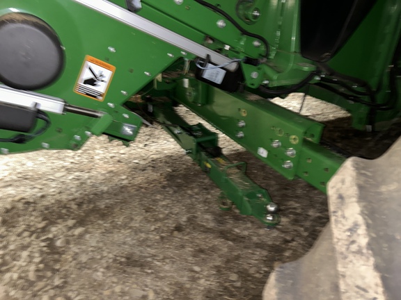 Used 2021 John Deere S790 Combines at Horizon Ag & Turf in Lloydminster, AB - Photo5