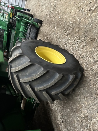 Used 2021 John Deere S790 Combines at Horizon Ag & Turf in Lloydminster, AB - Photo16