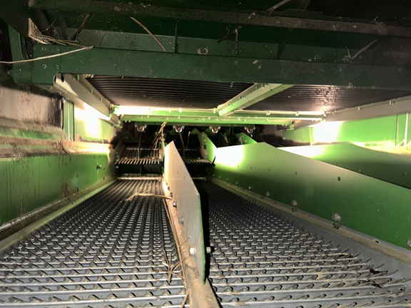 Used 2021 John Deere S790 Combines at Horizon Ag & Turf in Lloydminster, AB - Photo29